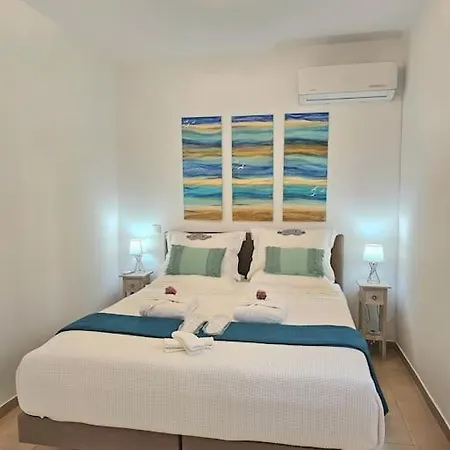 Breeze Glyfada Corfu (city)