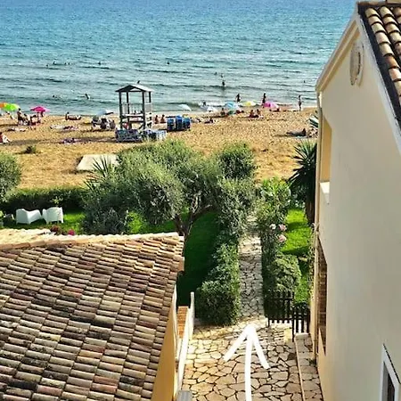 Breeze Glyfada Apartment