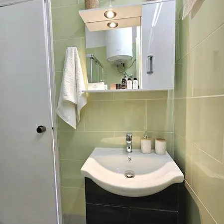 Breeze Glyfada Apartment